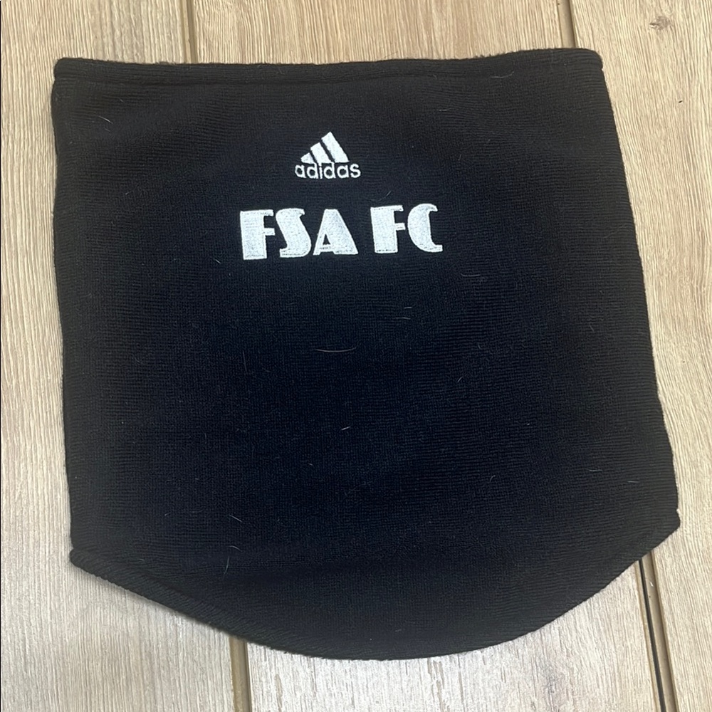 Adidas Black Face Mask Moisture-Wicking Athletic Accessory